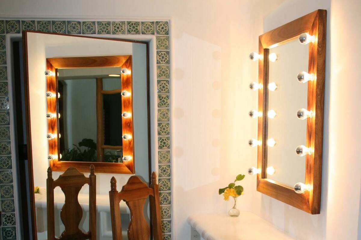 Ocean Front Jr. King | Room amenity