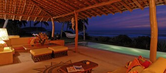 Las Alamandas Resort