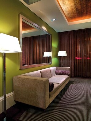Sala de estar en el lobby