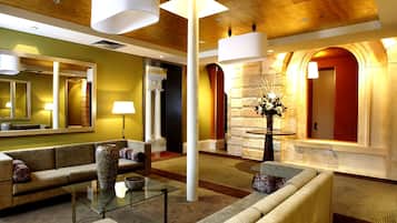 Sala de estar en el lobby