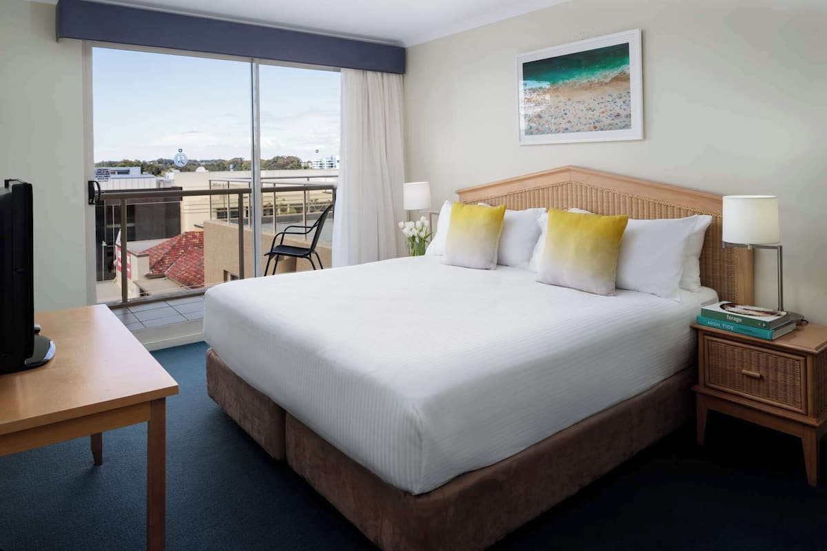 Two Bedroom Apartment - City View | Minibar, in-room safe, desk, blackout drapes