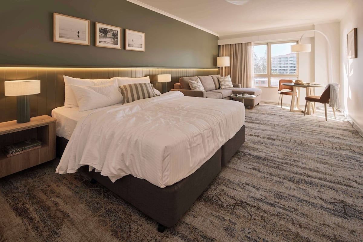 Minibar, in-room safe, desk, blackout drapes