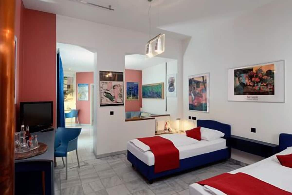 Chambre Double Confort | Literie de qualité supérieure, couette en duvet d'oie, surmatelas