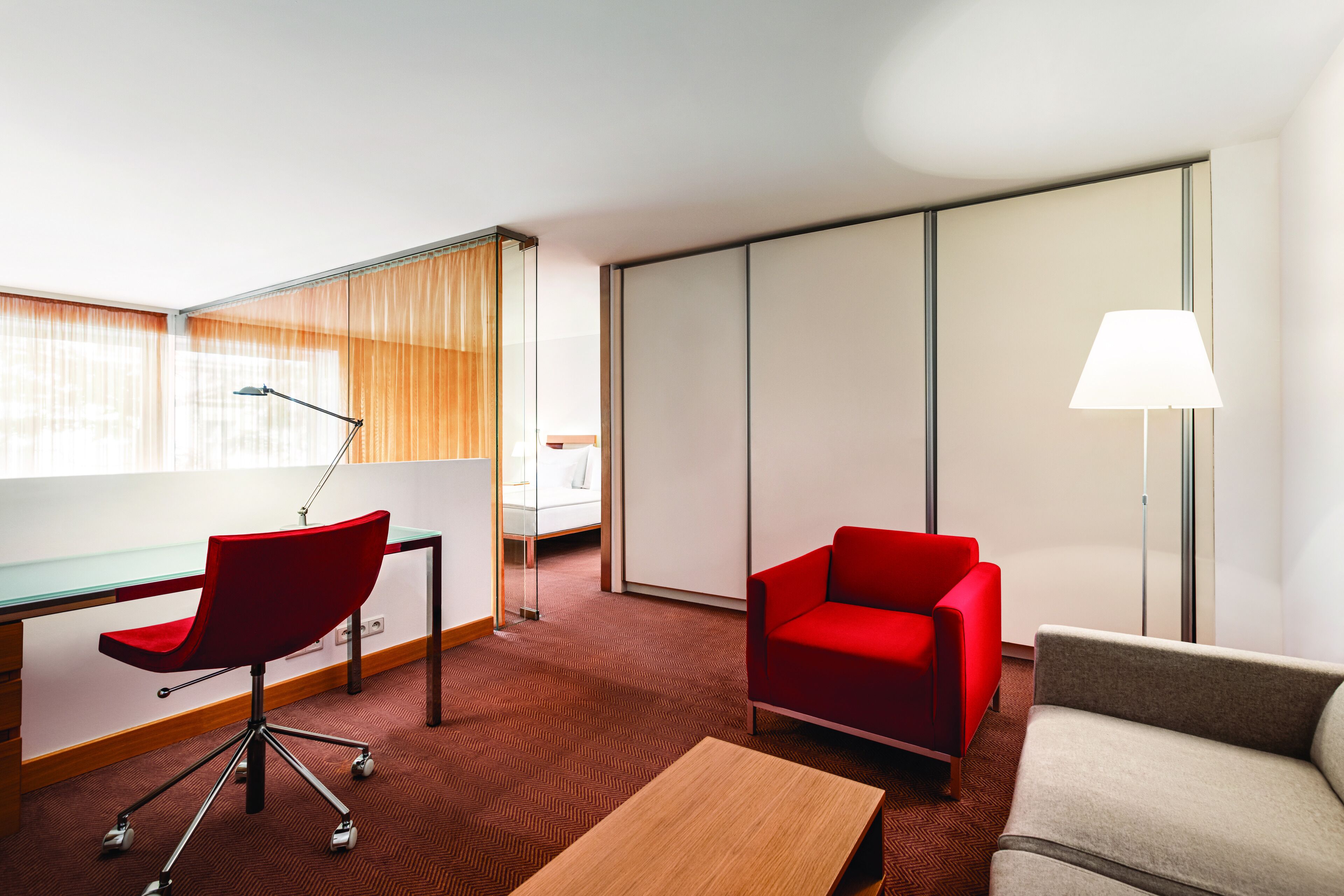 deluxe room, 2 bedrooms (maisonette) | hypo-allergenic bedding, minibar, in-room safe, desk