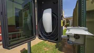 Stesen pengecasan kenderaan elektrik