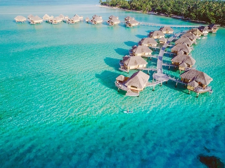 View from room. Le Taha'a by Pearl Resorts