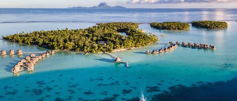 منظر من الجو على ارتفاع عالٍ