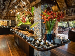 Tägliches inbegriffenes Frühstücksbuffet