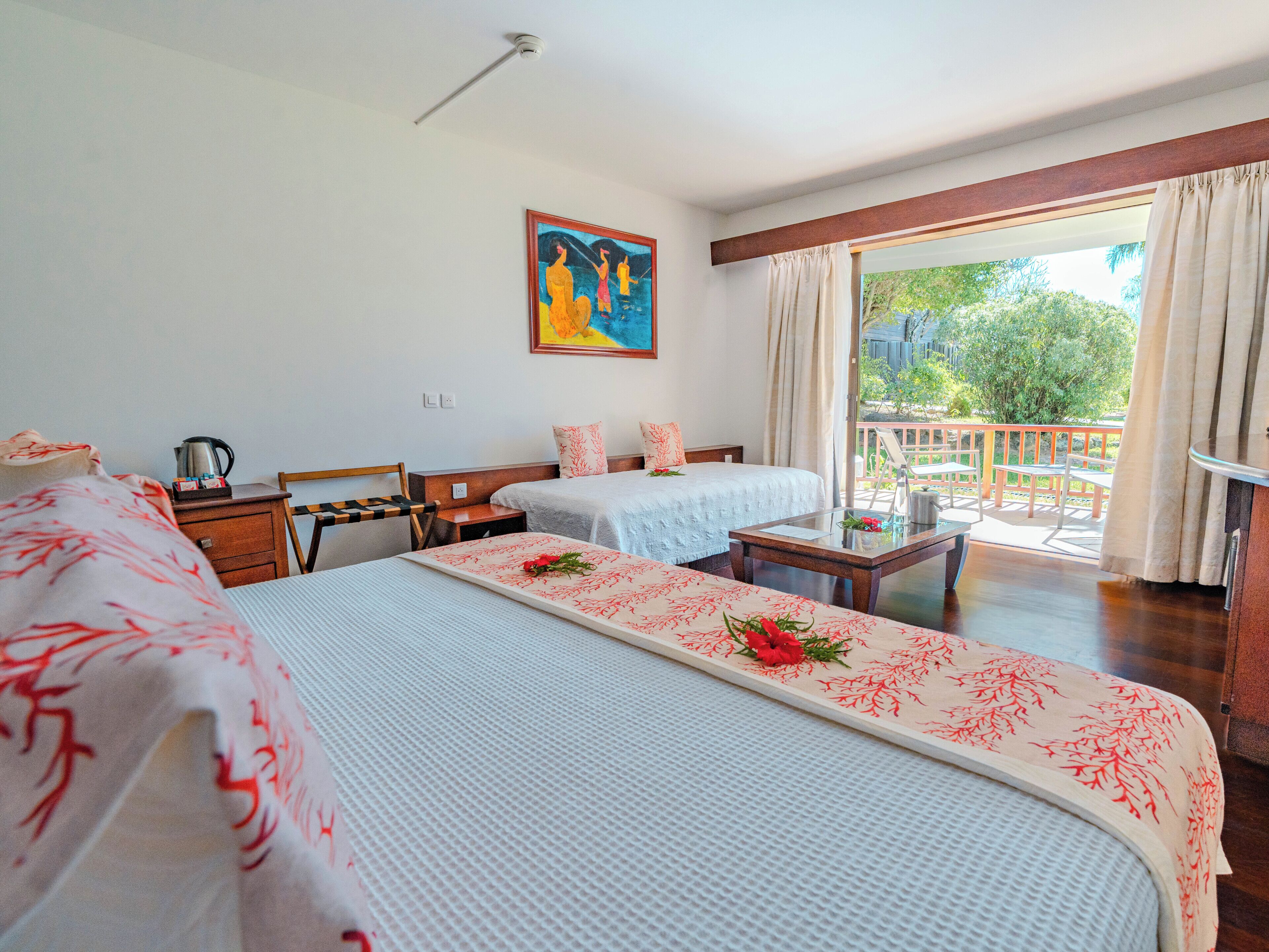 Room, Garden View | Premium bedding, minibar, in-room safe, desk