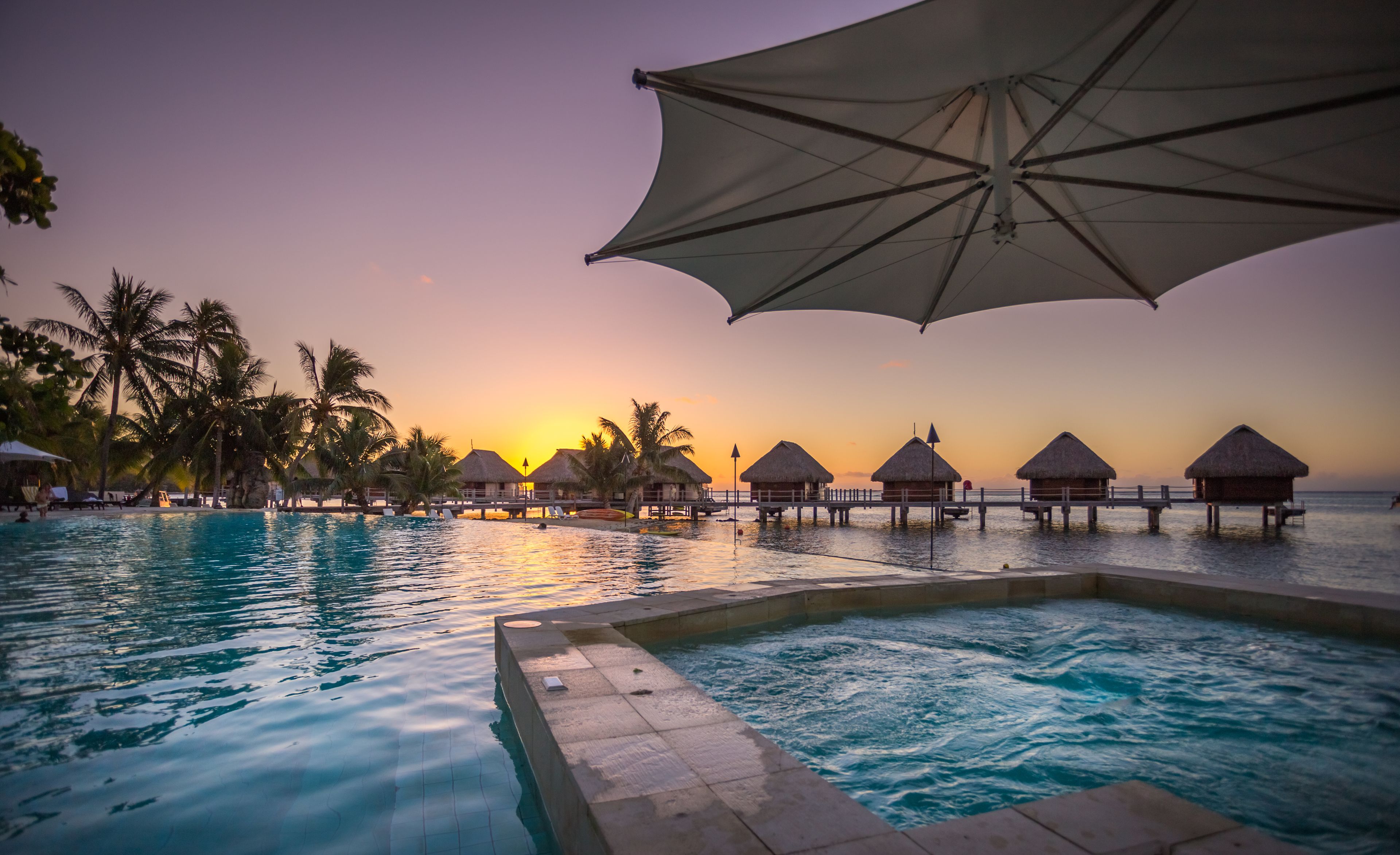 전용 해변, 백사장, 일광욕 의자, 비치 타월