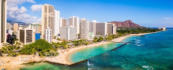 Beach nearby, white sand at Waikiki Monarch Hotel