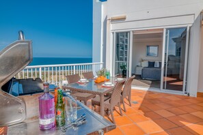 Luksus-loftsleilighet, 3 soverom, havutsikt | Terrasse/patio