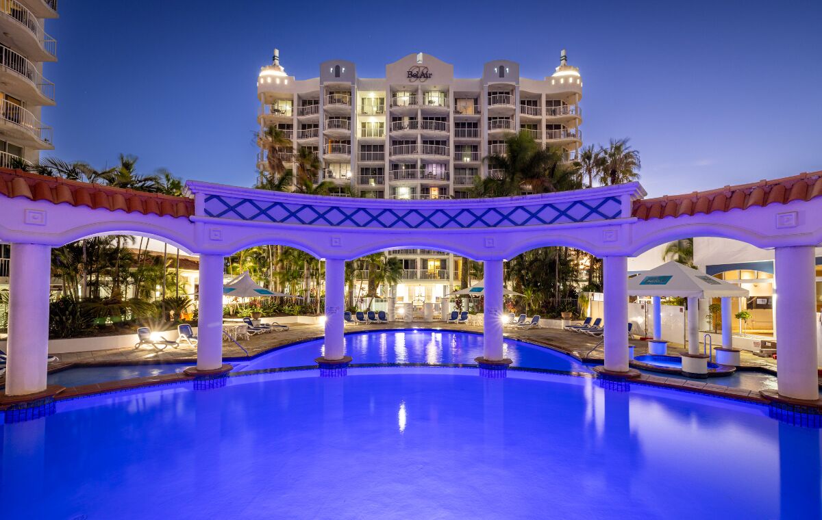 Indoor pool, outdoor pool, pool loungers