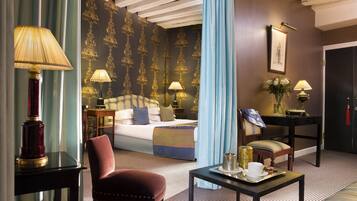 1 bedroom, in-room safe, desk, blackout drapes