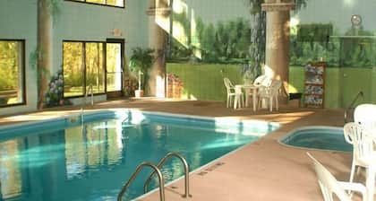 Baymont by Wyndham New Buffalo