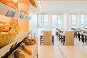 Daily buffet breakfast (EUR 21 per person)