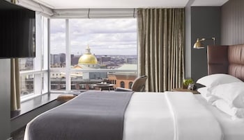Premium Room, 1 King Bed, Corner | View from room at Hotel AKA Boston Common