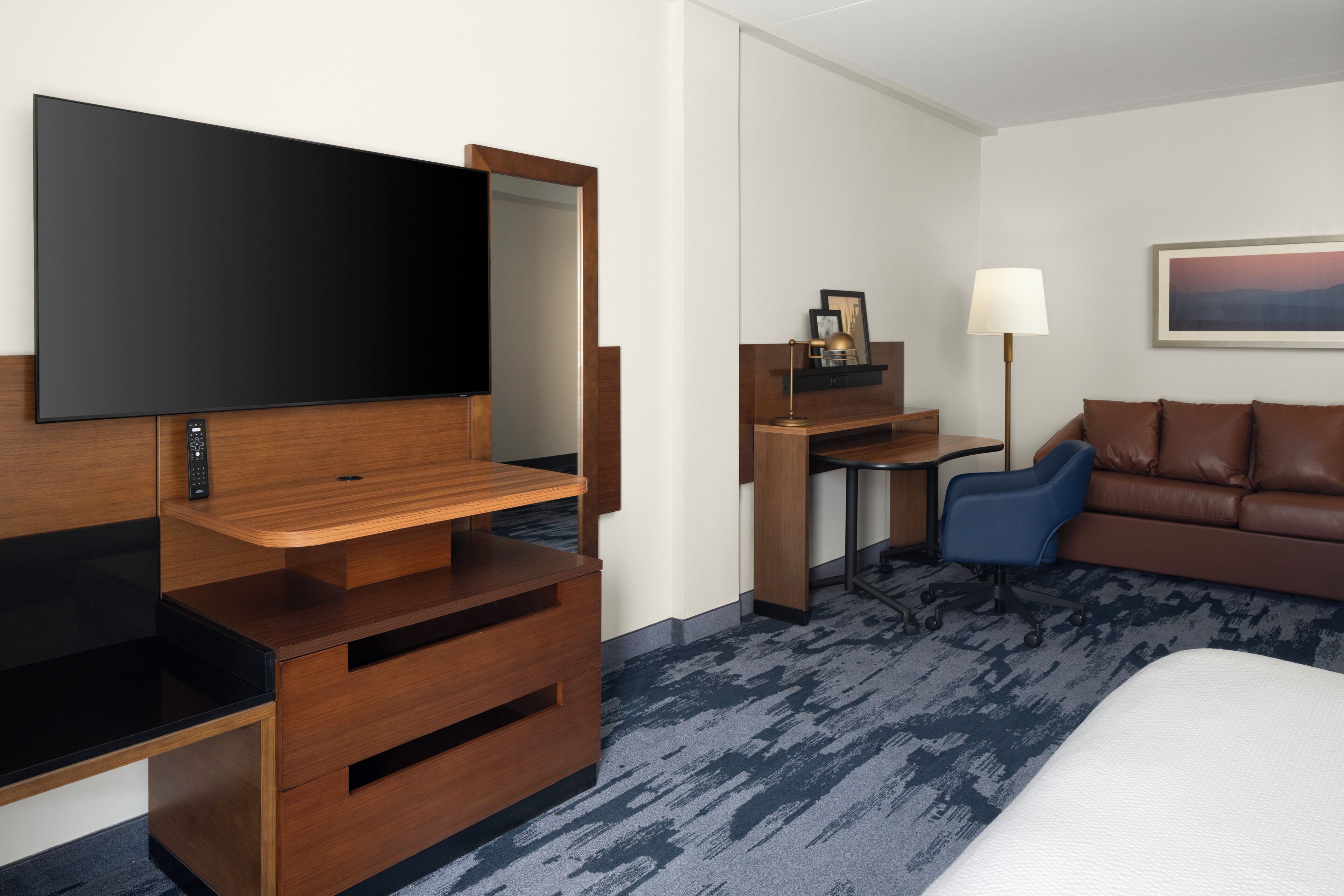 Photo - Fairfield Inn & Suites by Marriott Newark Liberty International Airport