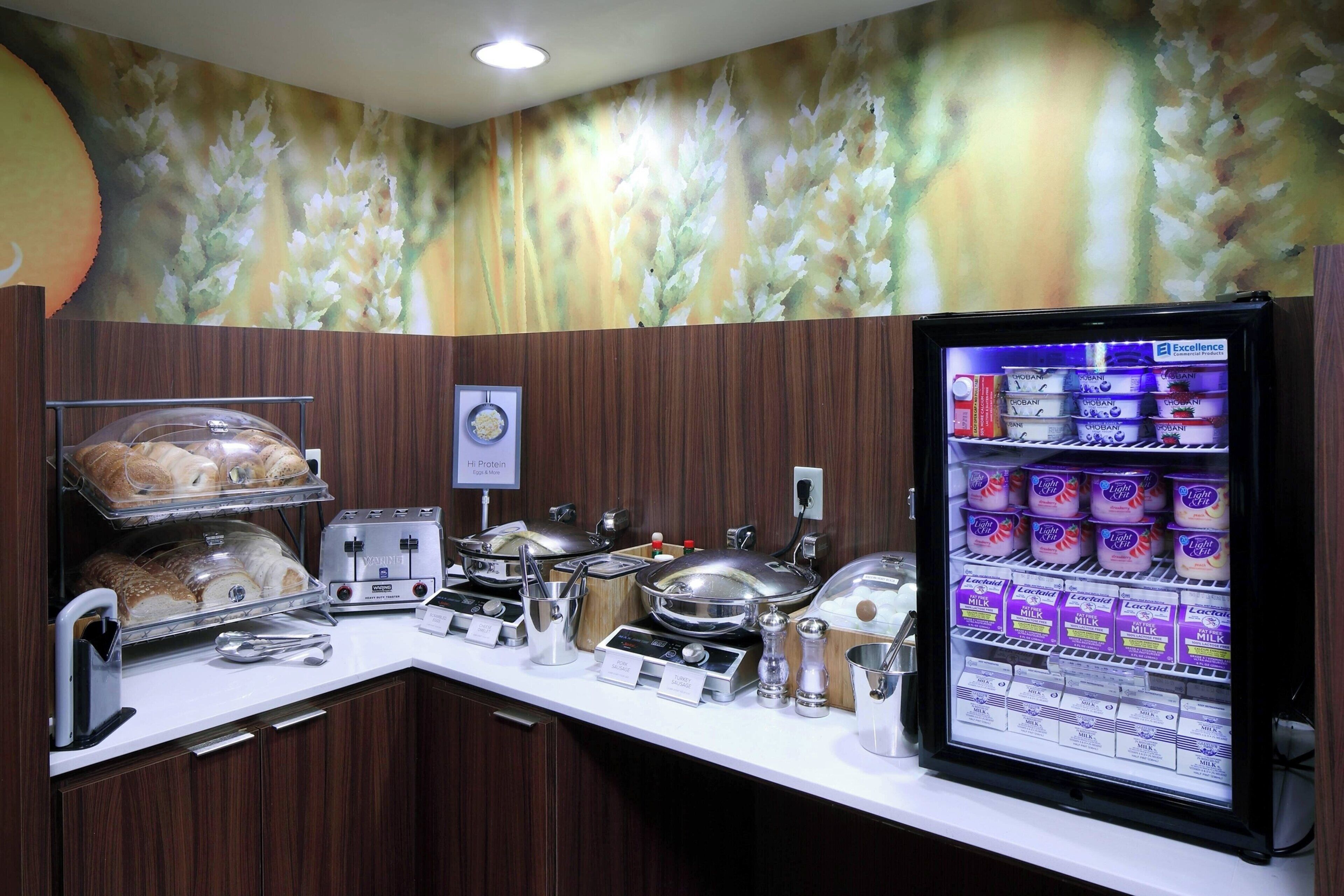 free daily buffet breakfast