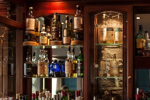 Bar (in der Unterkunft)
