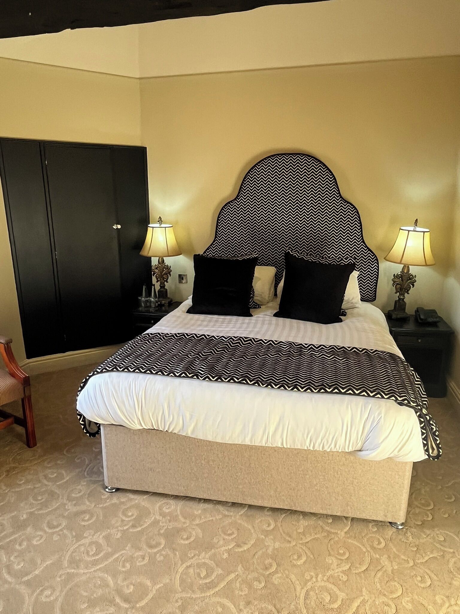 classic double room | 1 bedroom, individually decorated, blackout curtains, free wifi