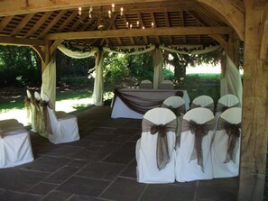 Espace de banquet à l’extérieur