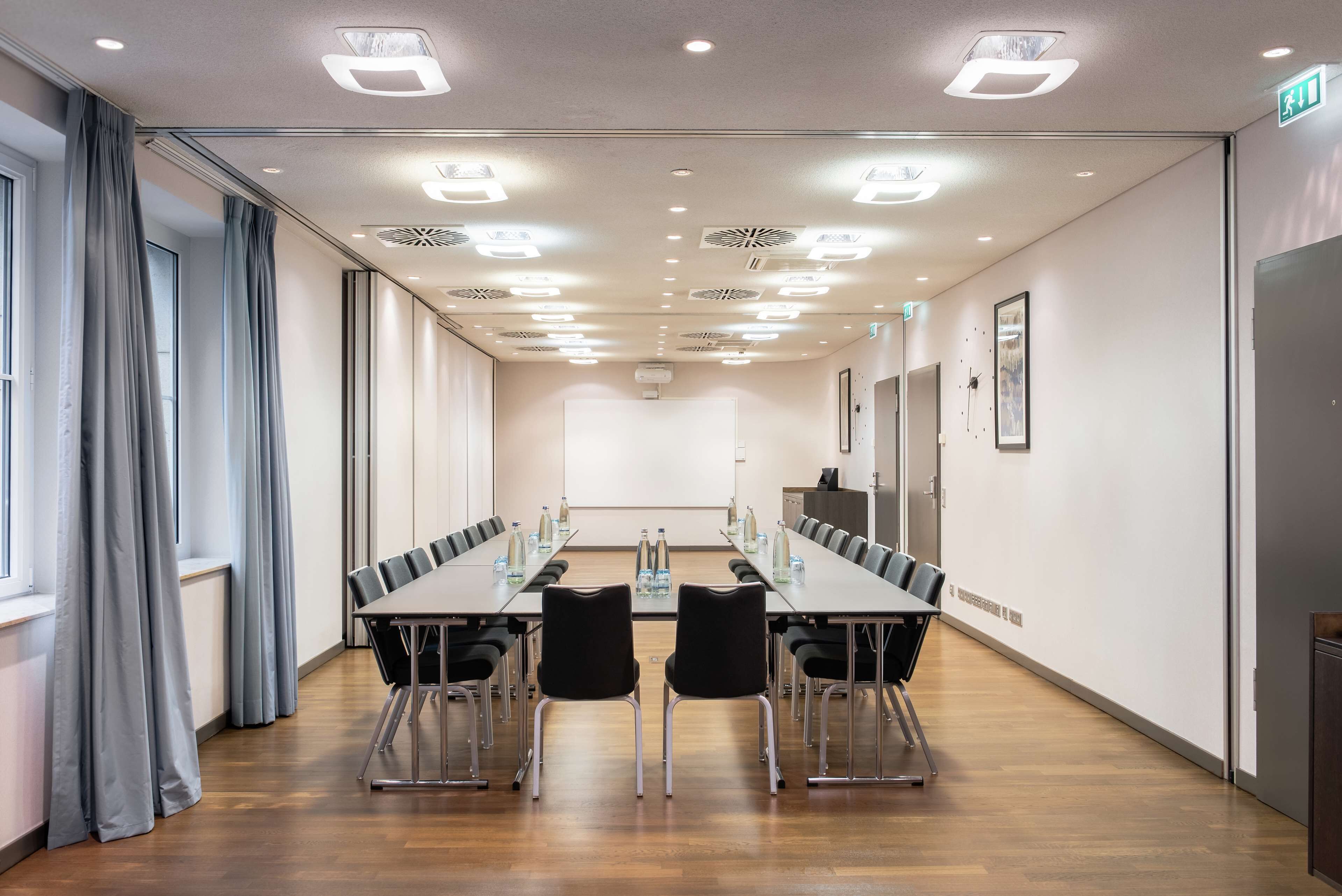 Photo - Hilton Cologne