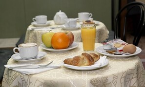 تناول الطعام
