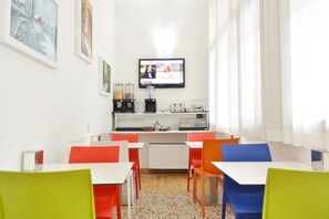 Restaurant - Hotel Trentina (Milan)