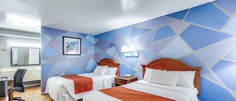 Kostenloses WLAN, Bettwäsche, Wecker