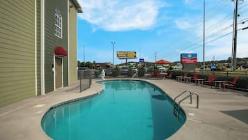 Seasonal outdoor pool