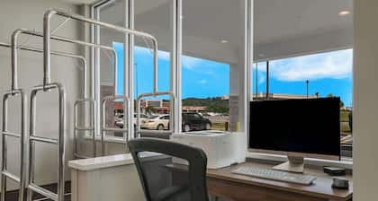 SureStay Plus Hotel by Best Western Sevierville