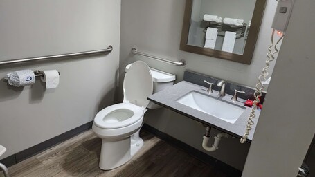 SureStay Plus Hotel by Best Western Sevierville - Image 27