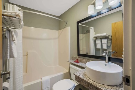 SureStay Plus Hotel by Best Western Sevierville - Image 13