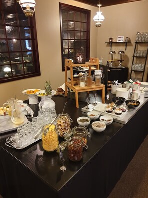 Petit déjeuner buffet compris tous les jours