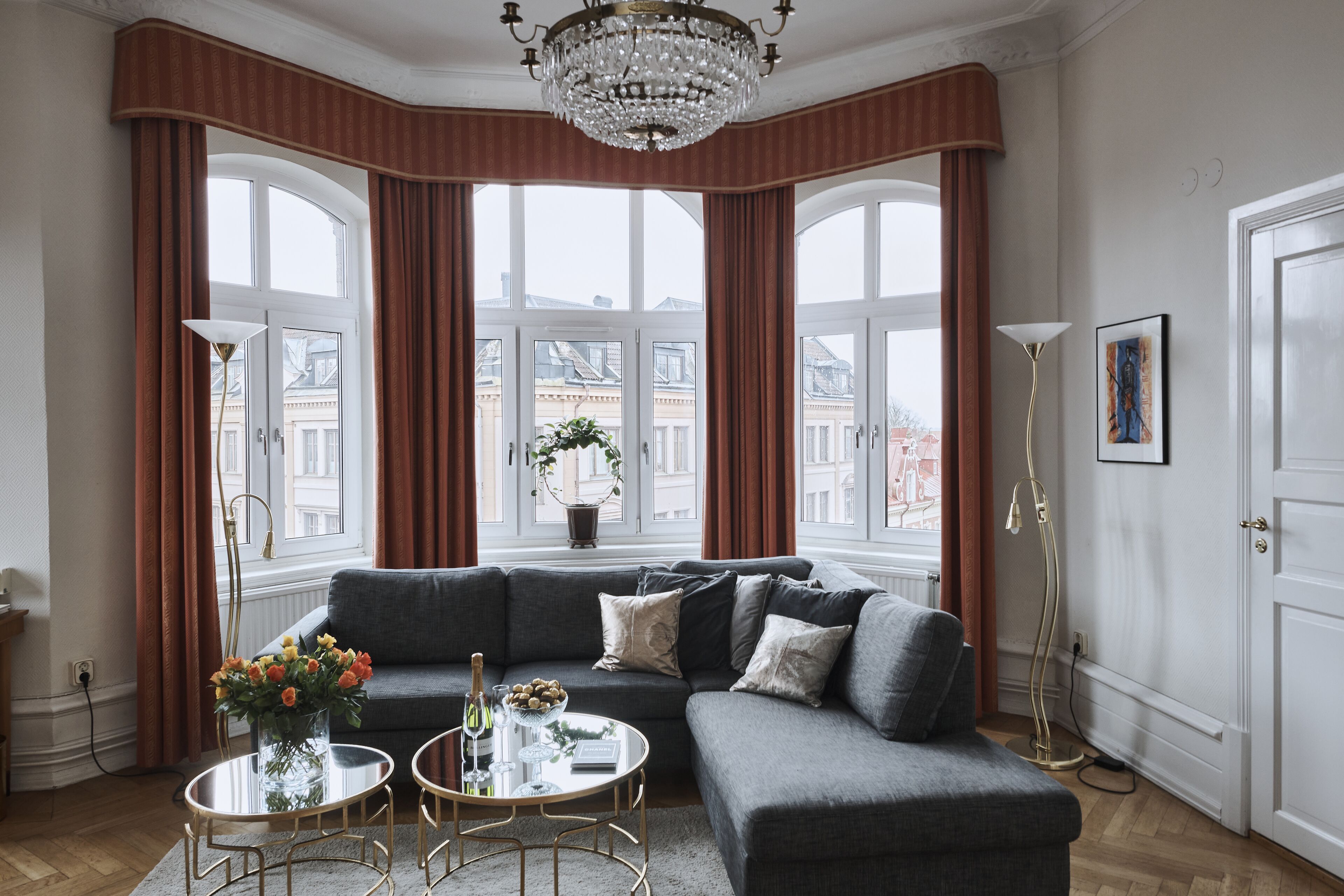 royal suite | 1 bedroom, individually decorated, individually furnished