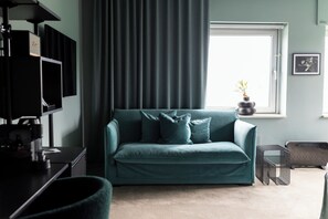 Deluxe-Doppelzimmer | Schreibtisch, laptopgeeigneter Arbeitsplatz, Verdunkelungsvorhänge