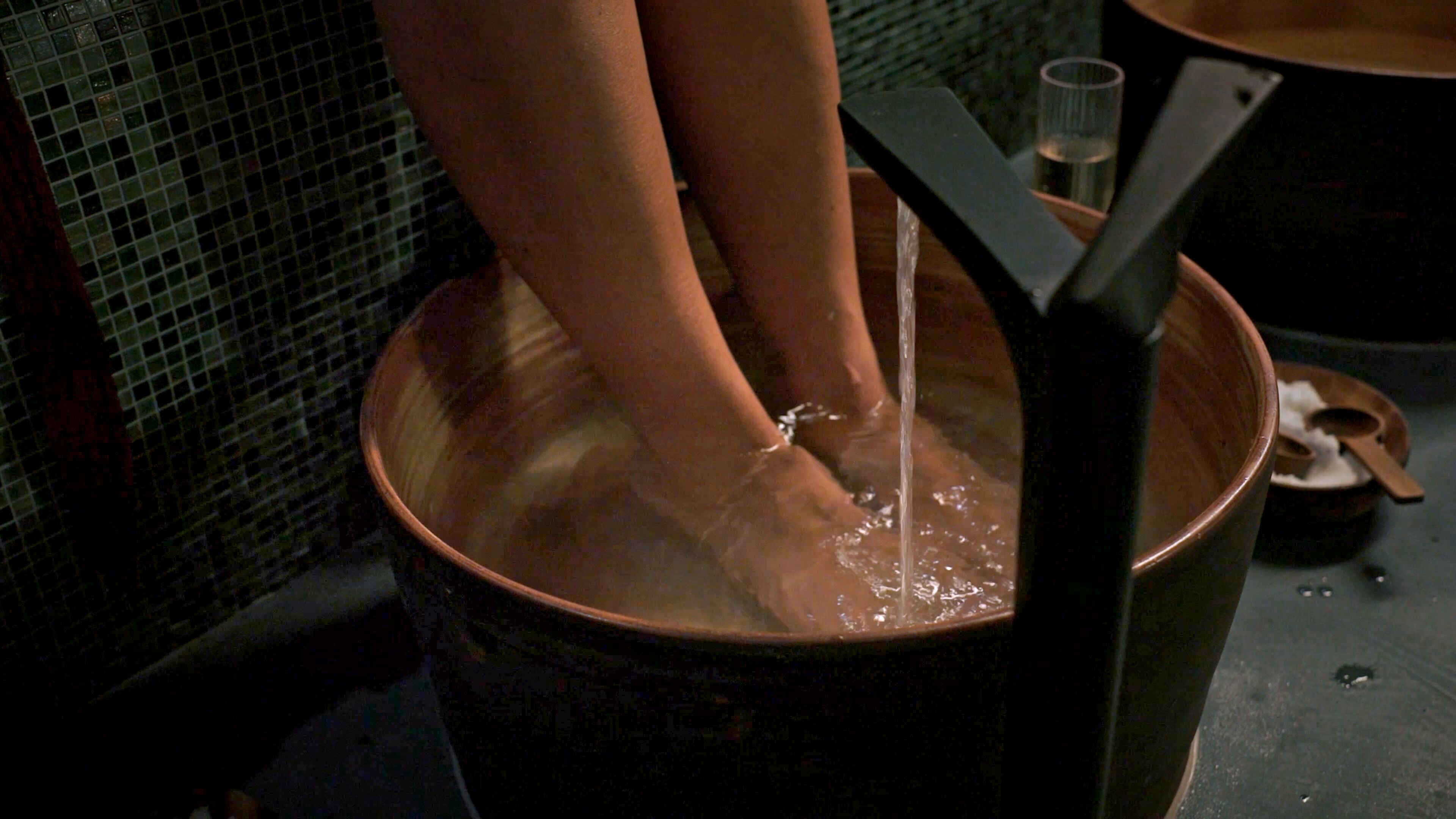 sauna, steam room, hot springs/mineral springs