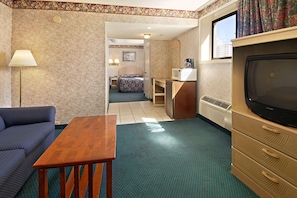 Suite, 2 Double Beds | Desk, iron/ironing board, free WiFi, bed sheets