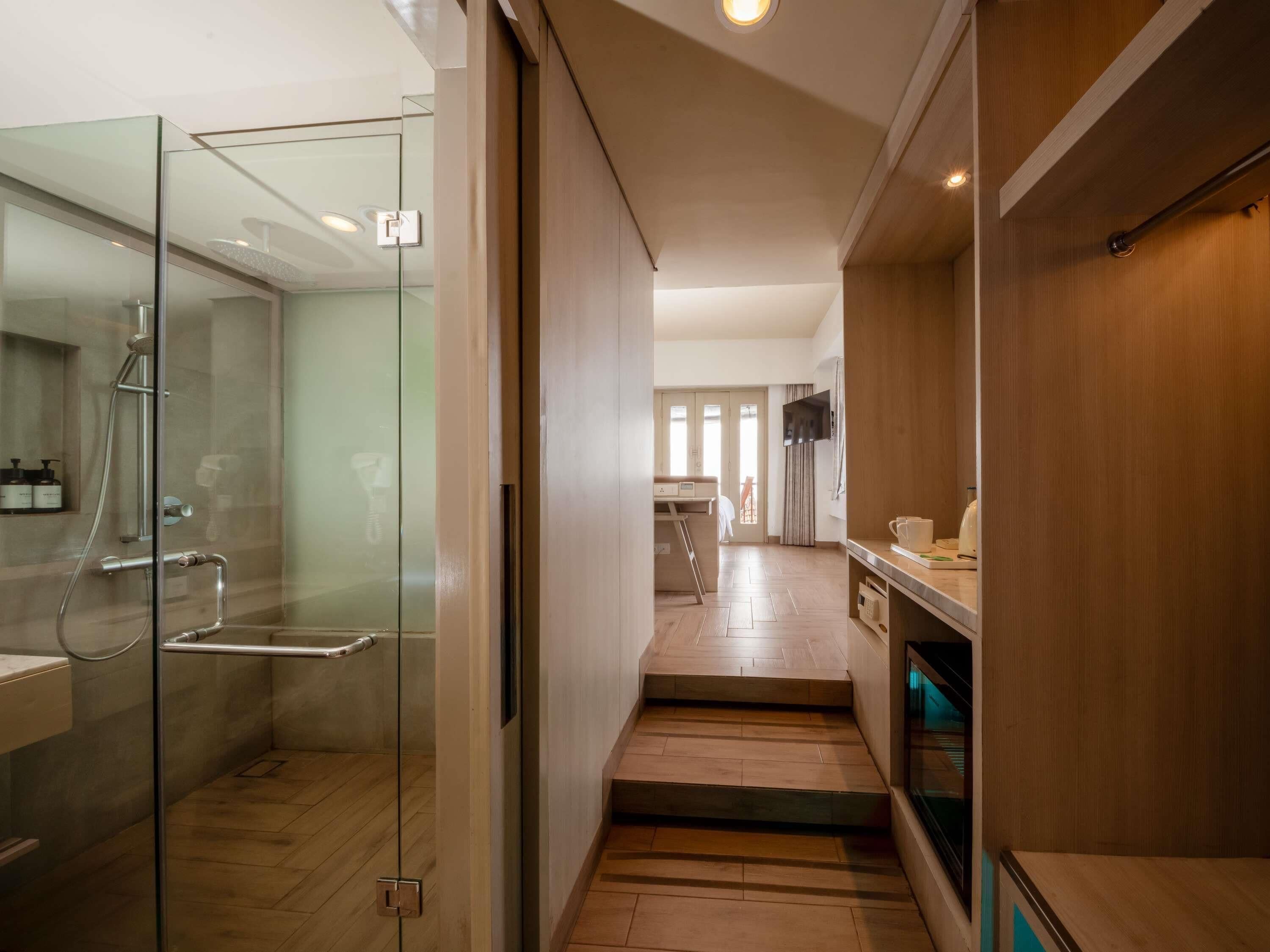 Coffres-forts dans les chambres, rideaux occultants