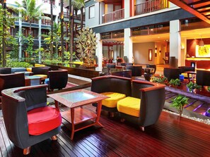 Lunch and dinner served  - Mercure Kuta Bali (Kuta)