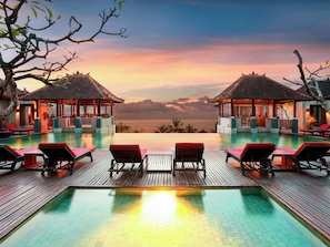 Exterior - Mercure Kuta Bali (Kuta)
