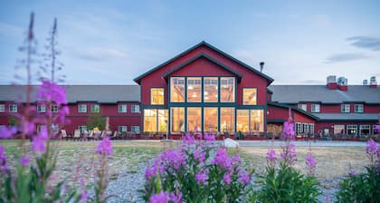Copper River Princess Wilderness Lodge