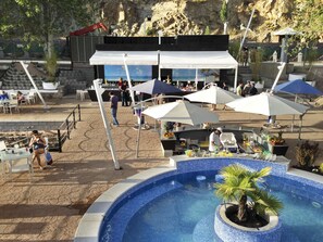 Poolside bar