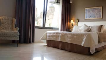 1 habitación, minibar, caja de seguridad en la habitación y escritorio