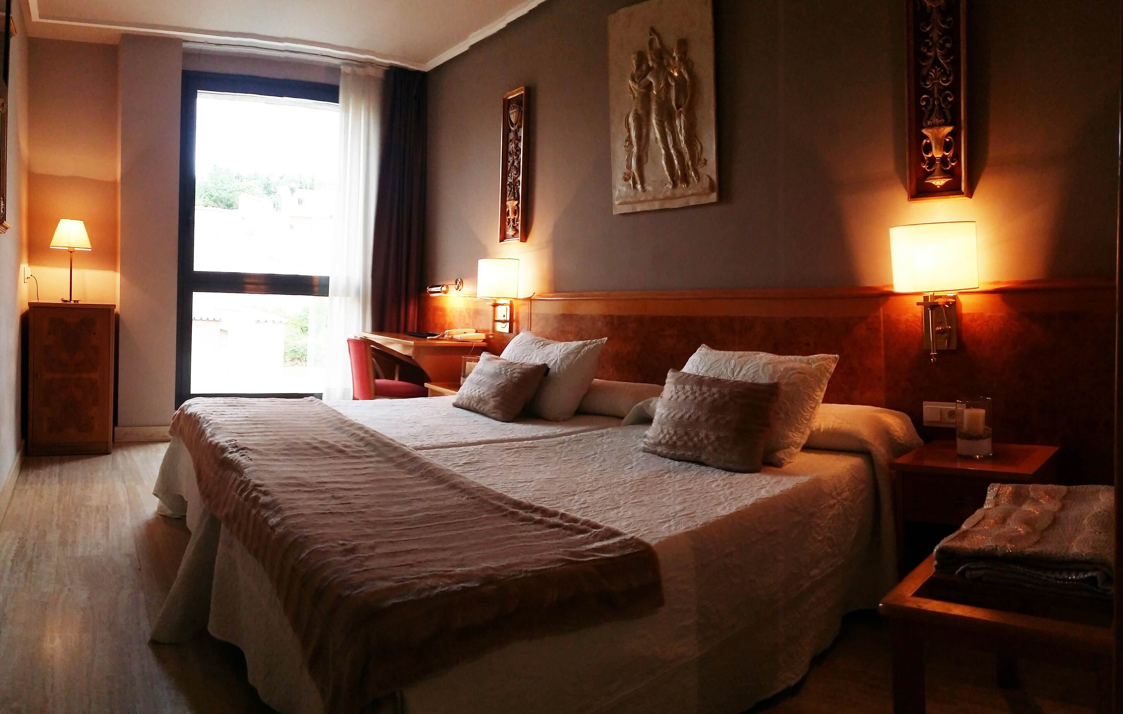 Minibar, in-room safe, desk, blackout curtains