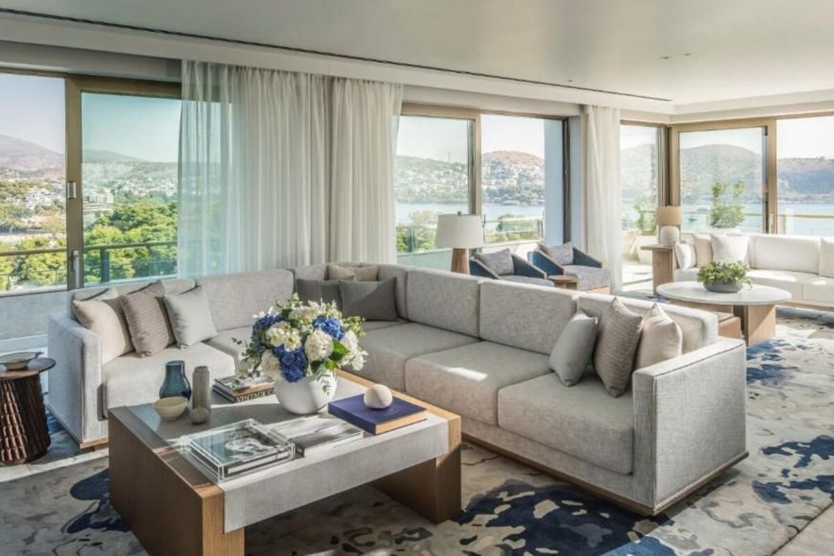 Living area | Plasma TV, pay movies