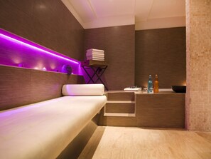 Couples treatment room(s), sauna, body treatments, aromatherapy