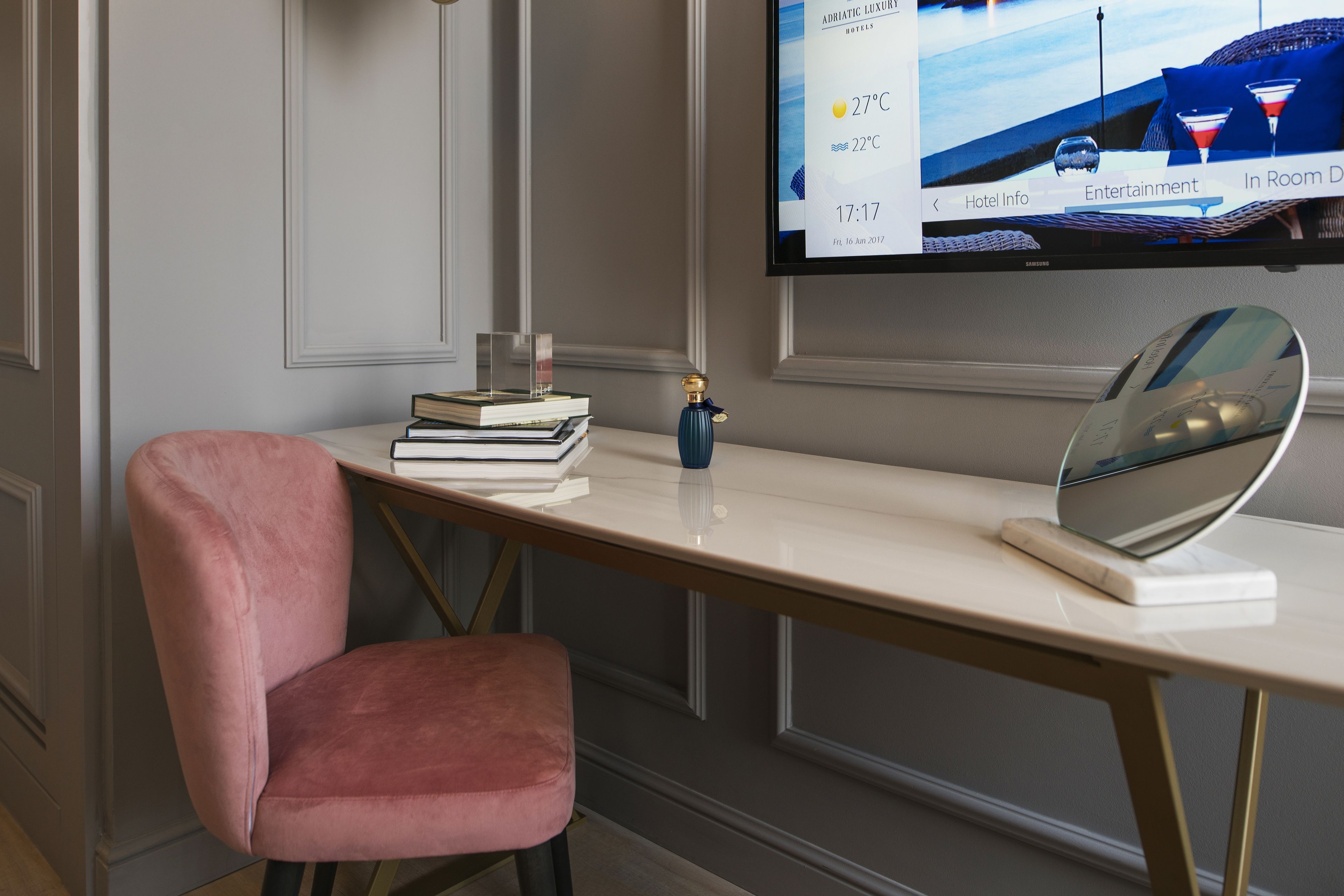 villa odak deluxe double room sea view, terrace | minibar, in-room safe, individually furnished, desk