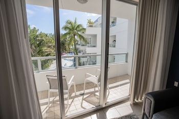 Suite, Garden View | Terrace/patio at Sagamore Hotel South Beach - An All Suite Hotel